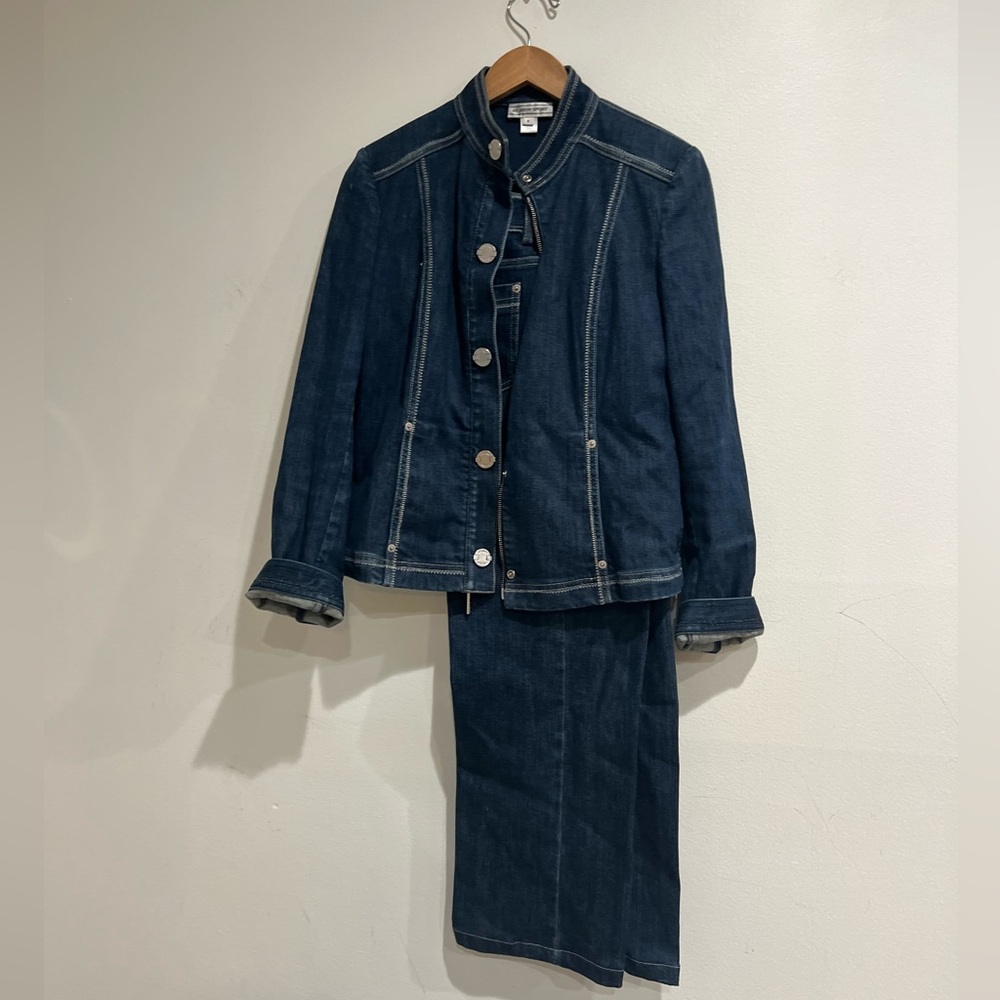 St John Sport denim blue jean set
